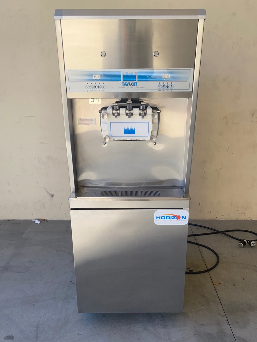 2013 Taylor 8756P 1PH Air Cooled Bottom Fed Soft Serve Machine