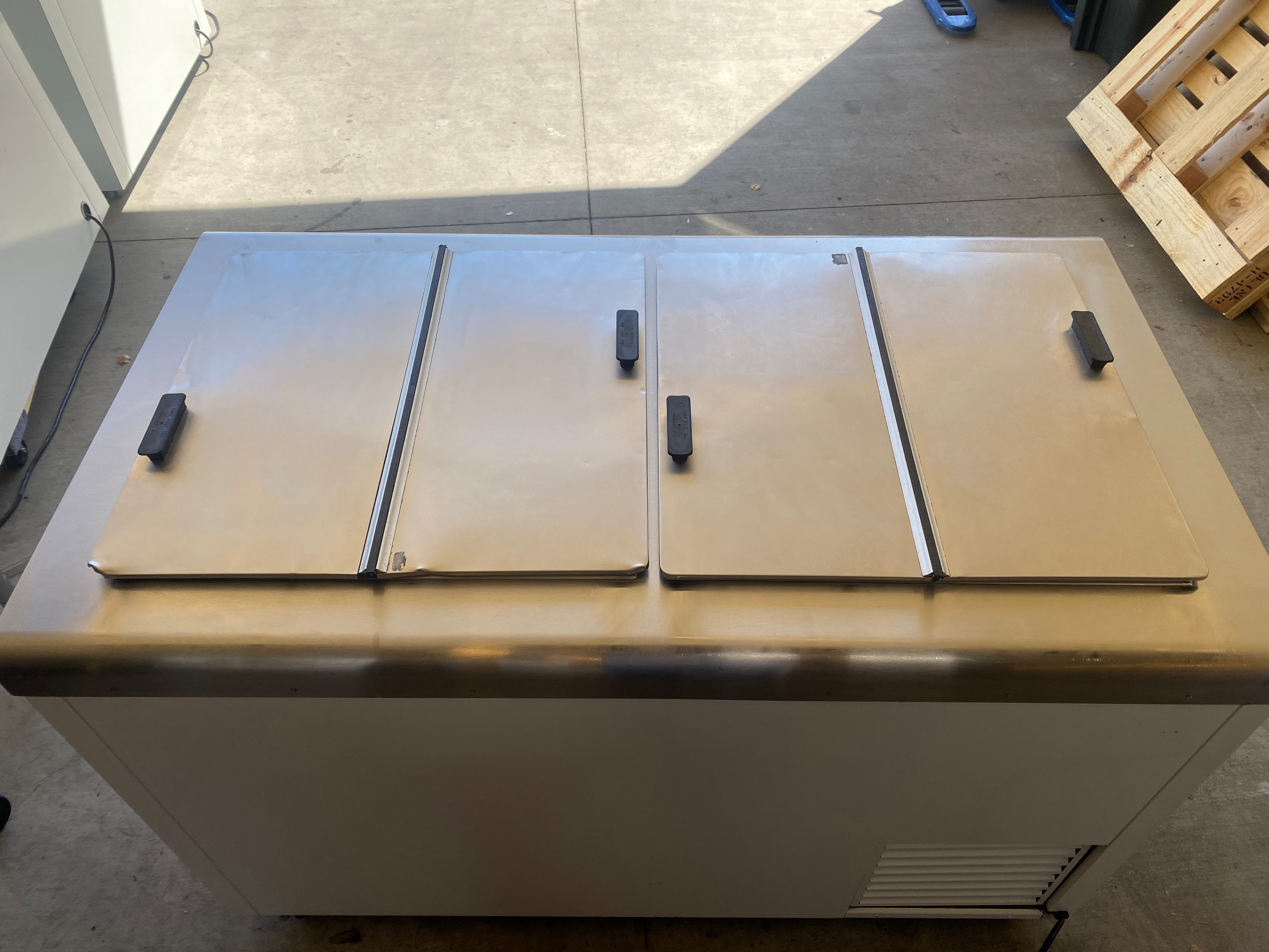 Used Nelson BD-8 Ice Cream Dessert Freezer