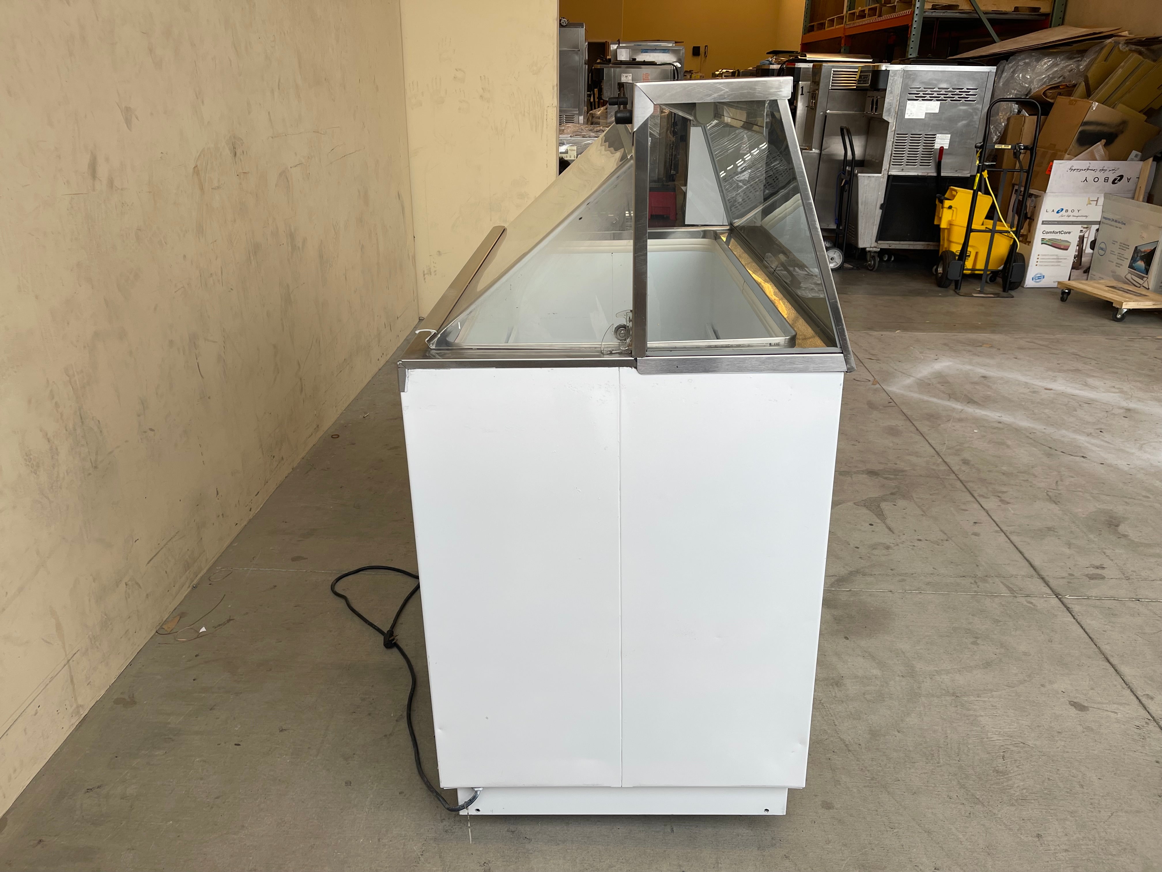 2014 KDC47 Global 8 Flavor Used Dipping Cabinet