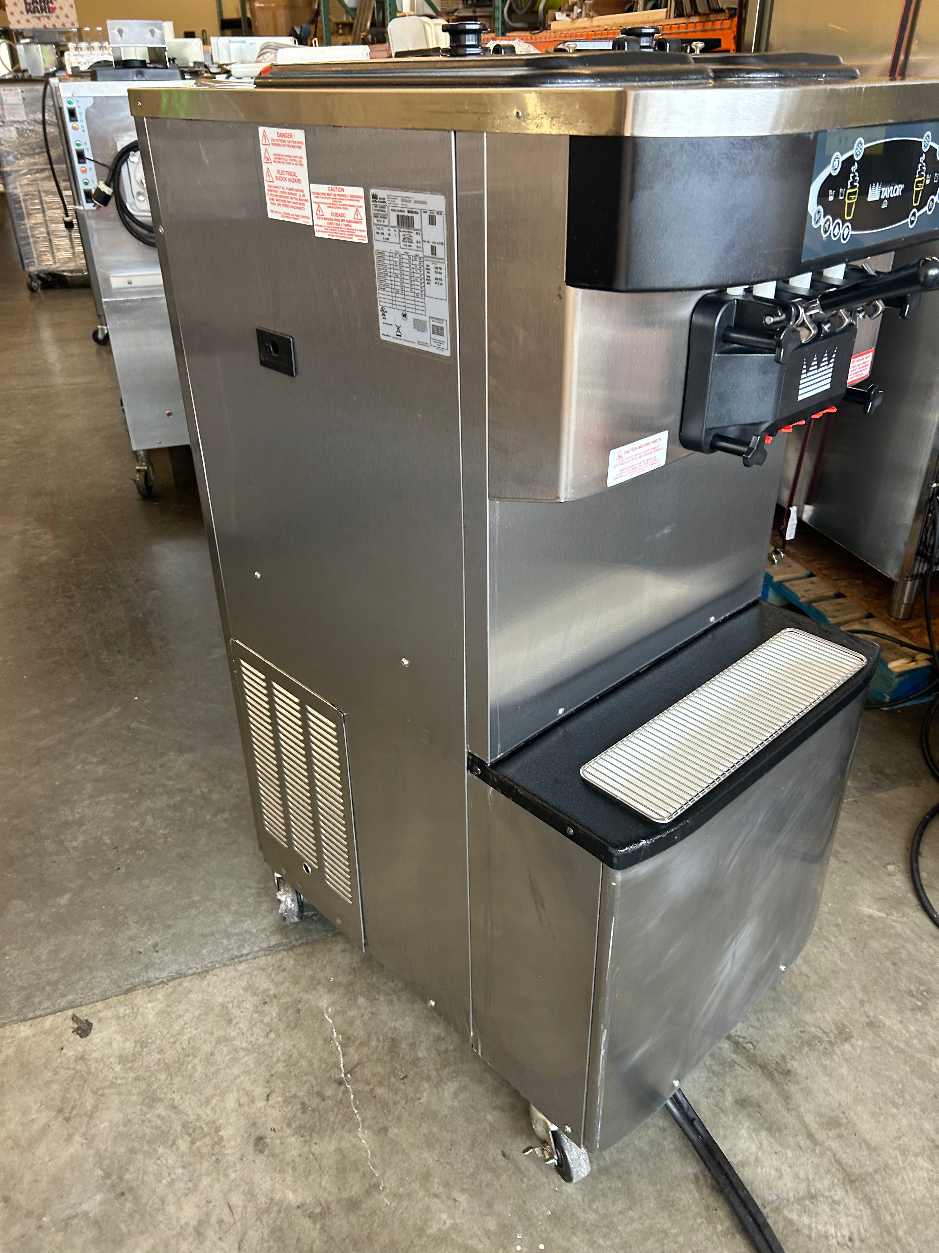 2010 C713 1PH Air w warranty (partial payment)