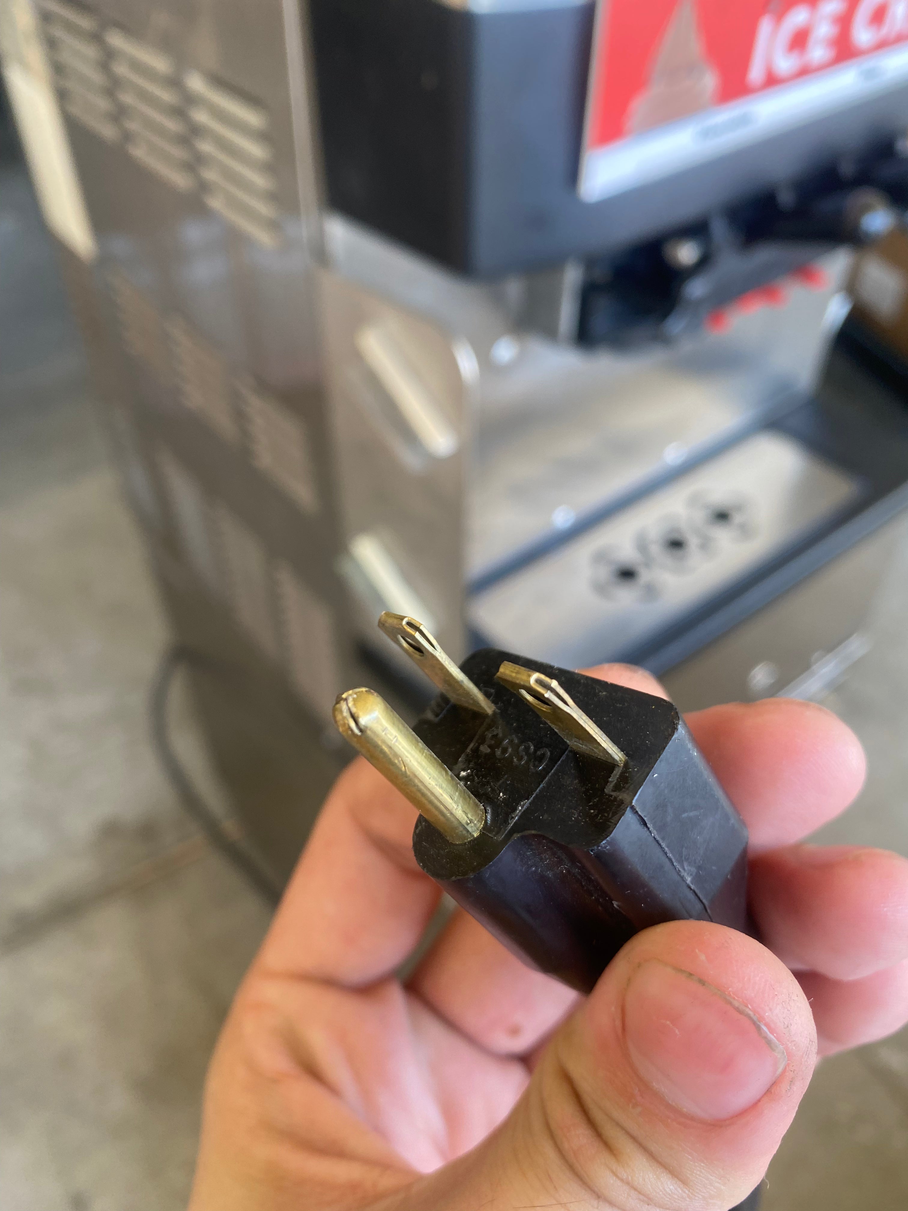 2018 Taylor C161 1ph air cooled excellent condition w/ Warranty - counter top or floor model