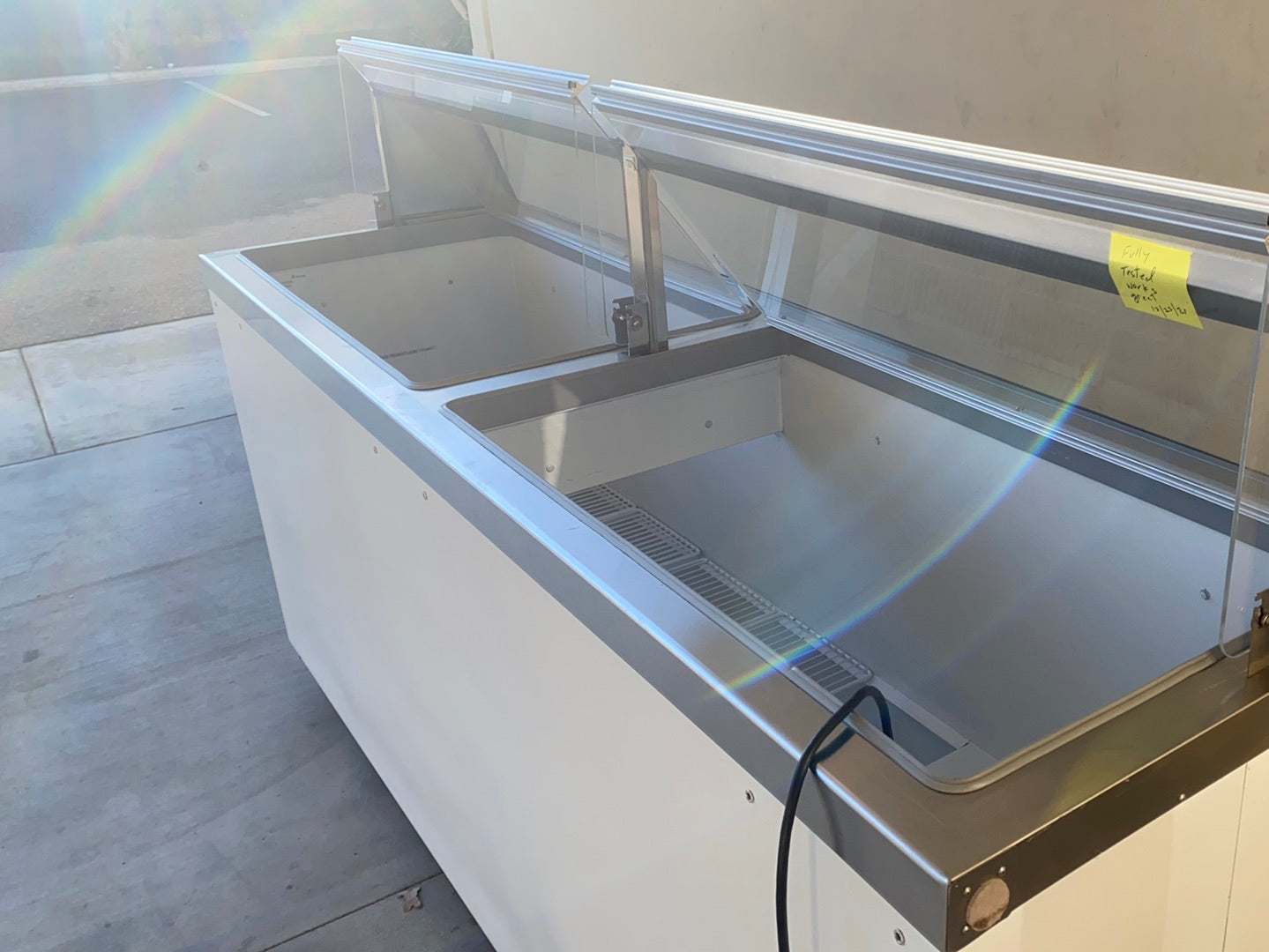 2015 Masterbilt 16 Flavor Dip Case Model DD-88