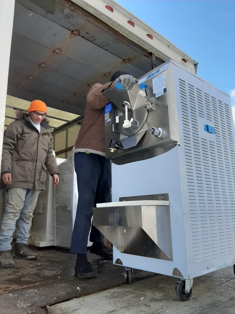 Never Used 2012 Carpigiani LB502 Ice Cream and Gelato Batch Freezer - Batch Freezers - TurnKeyParlor.com