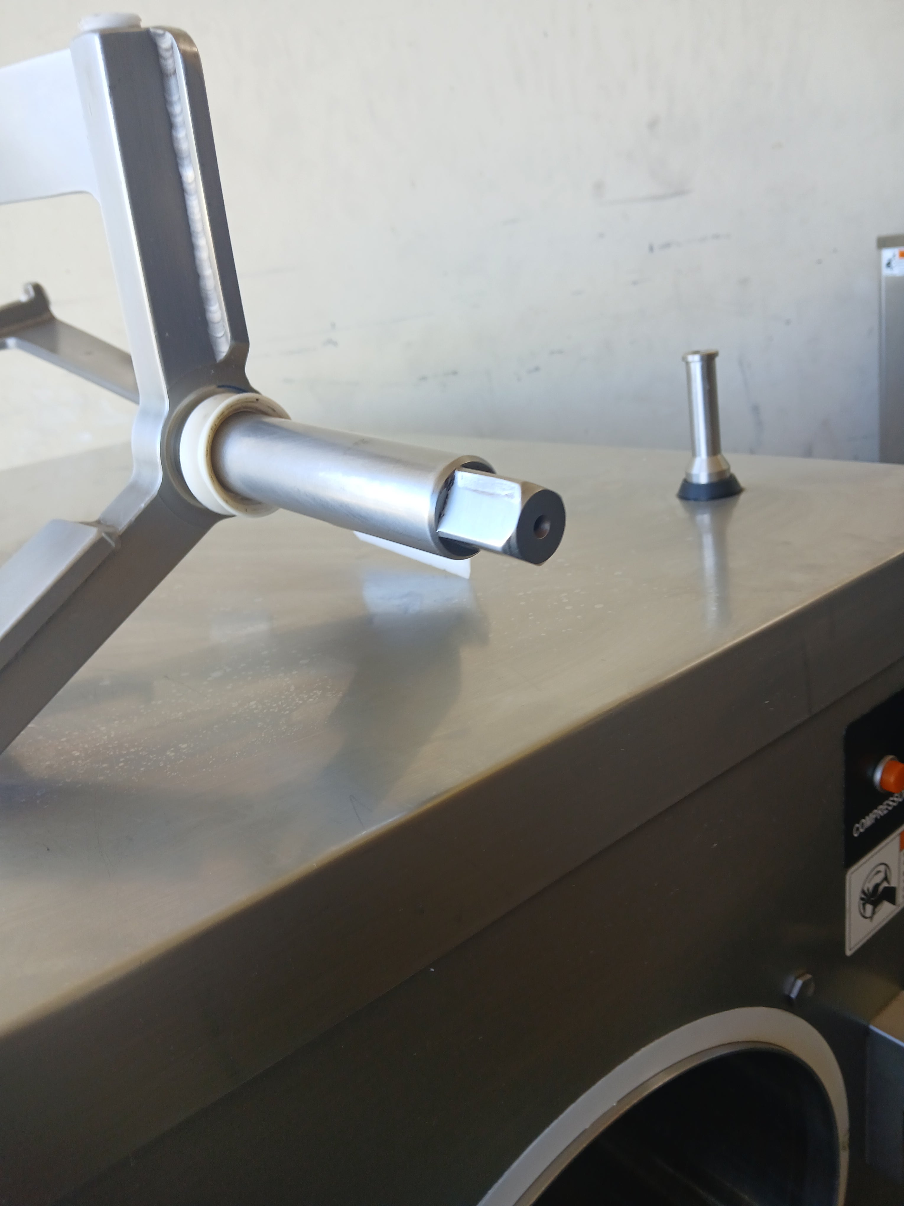 2016 Electrofreeze B24 – Water Cooled – 1-Phase (220V)