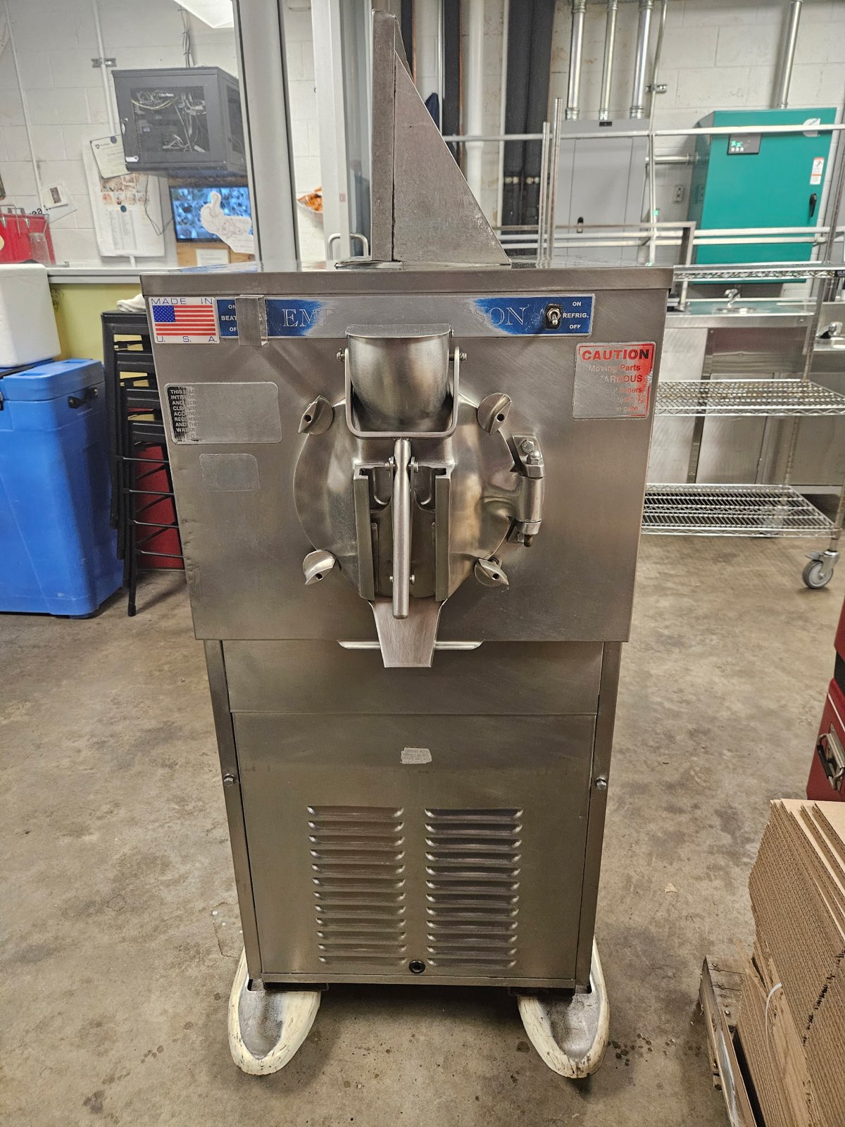 2003 Emery Thompson 24QT 3ph water
