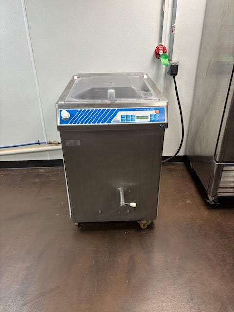 2016 Carpigiani Pastomaster 120 RTX-UL Water Cooled  3-Phase (220V) SN: IC117868
