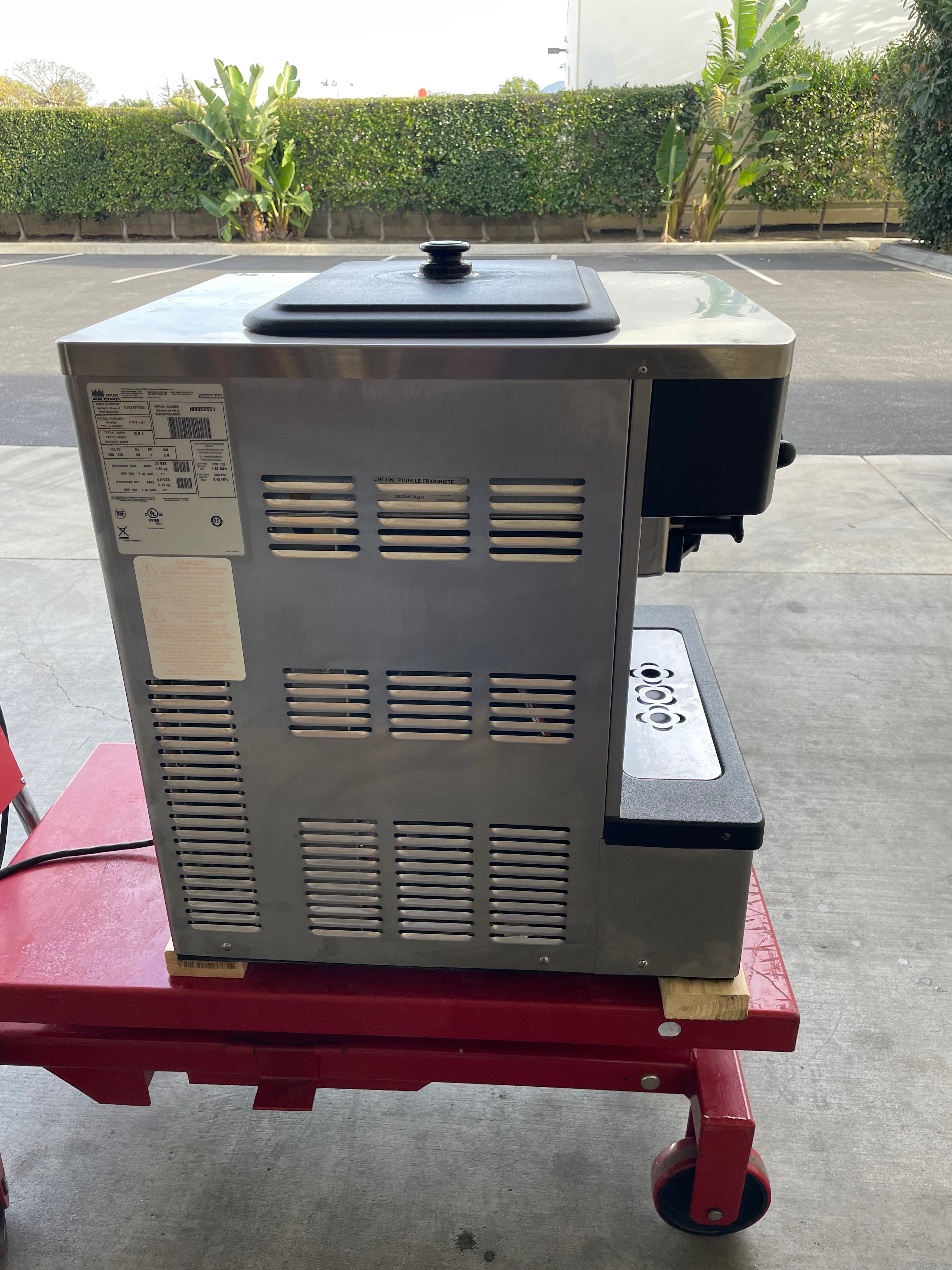 2018 Taylor C161-27 1ph air refurbished table top soft serve machine
