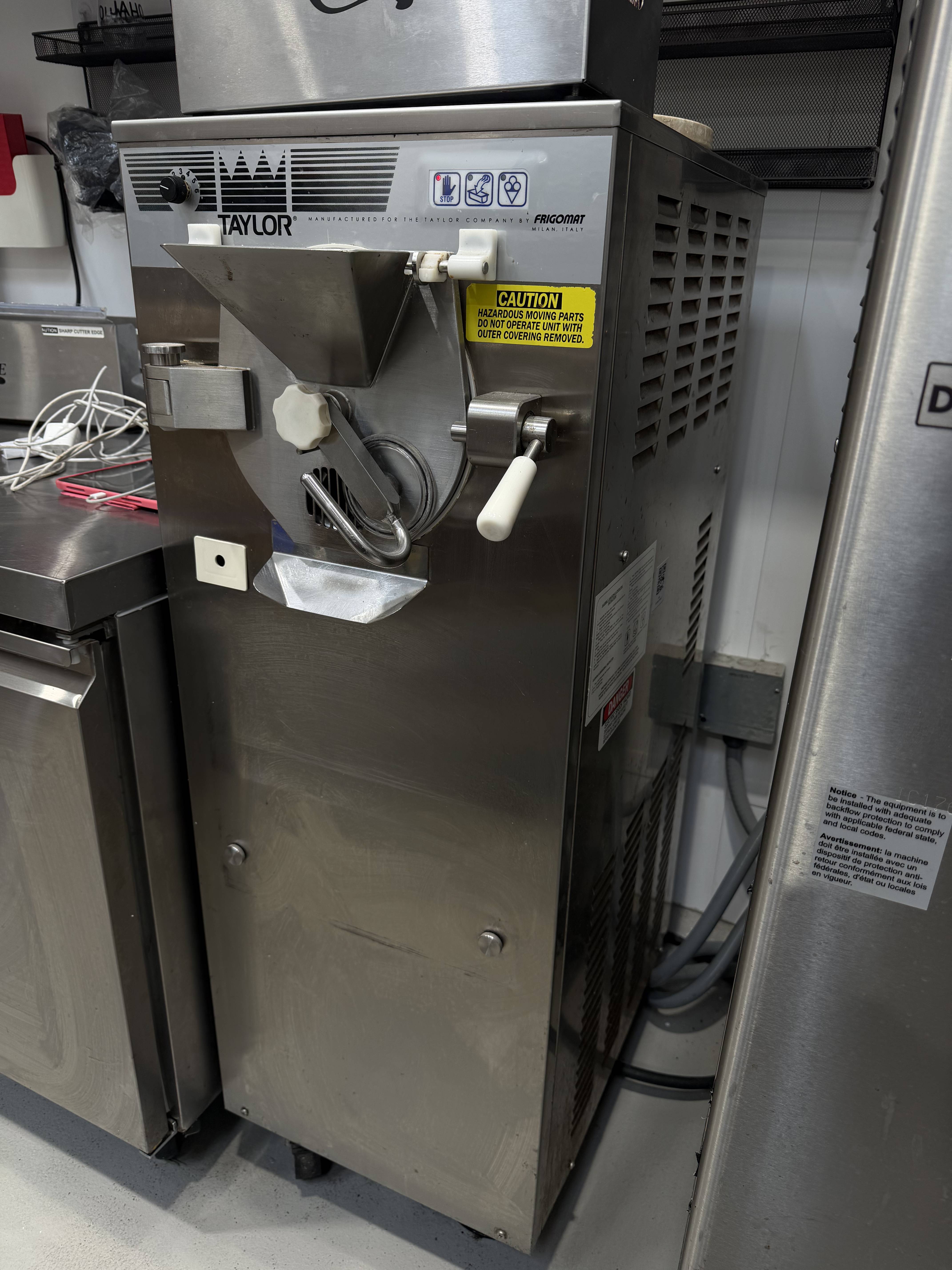 2005 Taylor Frigomat C119-27 – Air Cooled – 1-Phase (220V)