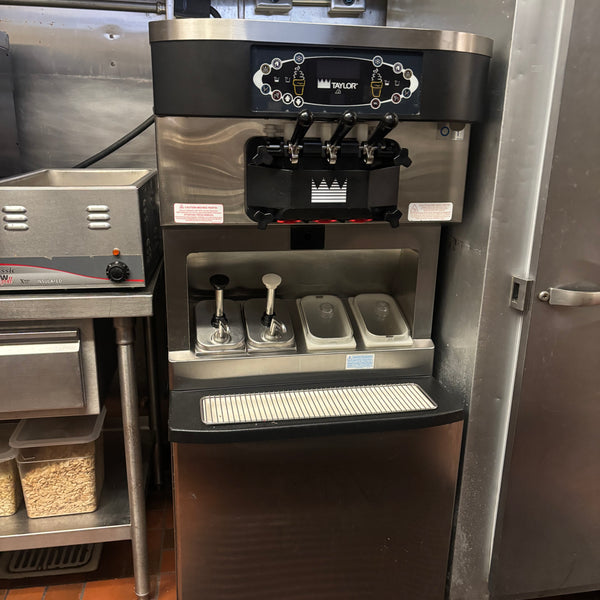2018 Taylor C712-27 1ph air with Syrup Rail