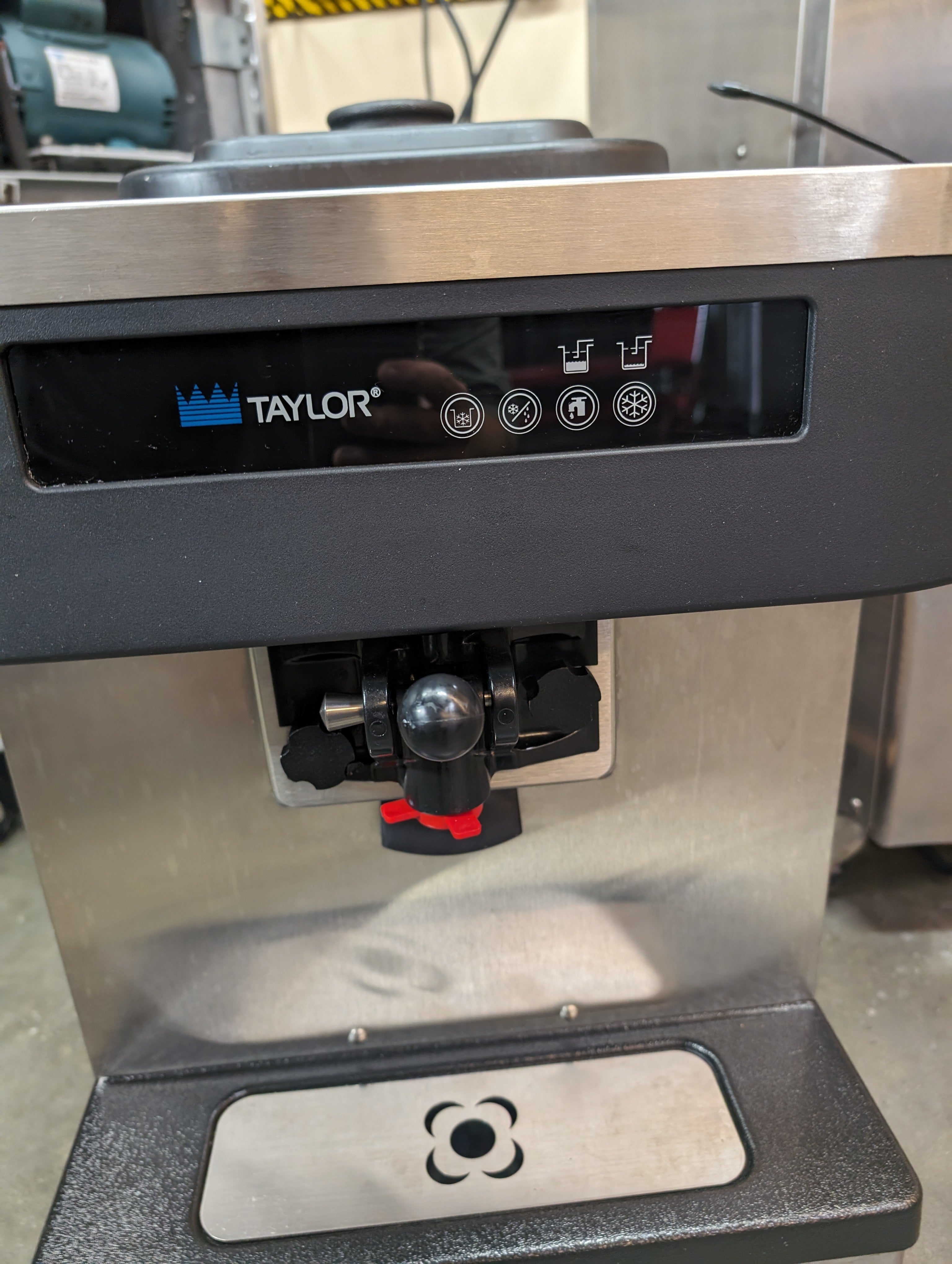 2023 Taylor C152-12 115v soft serve machine