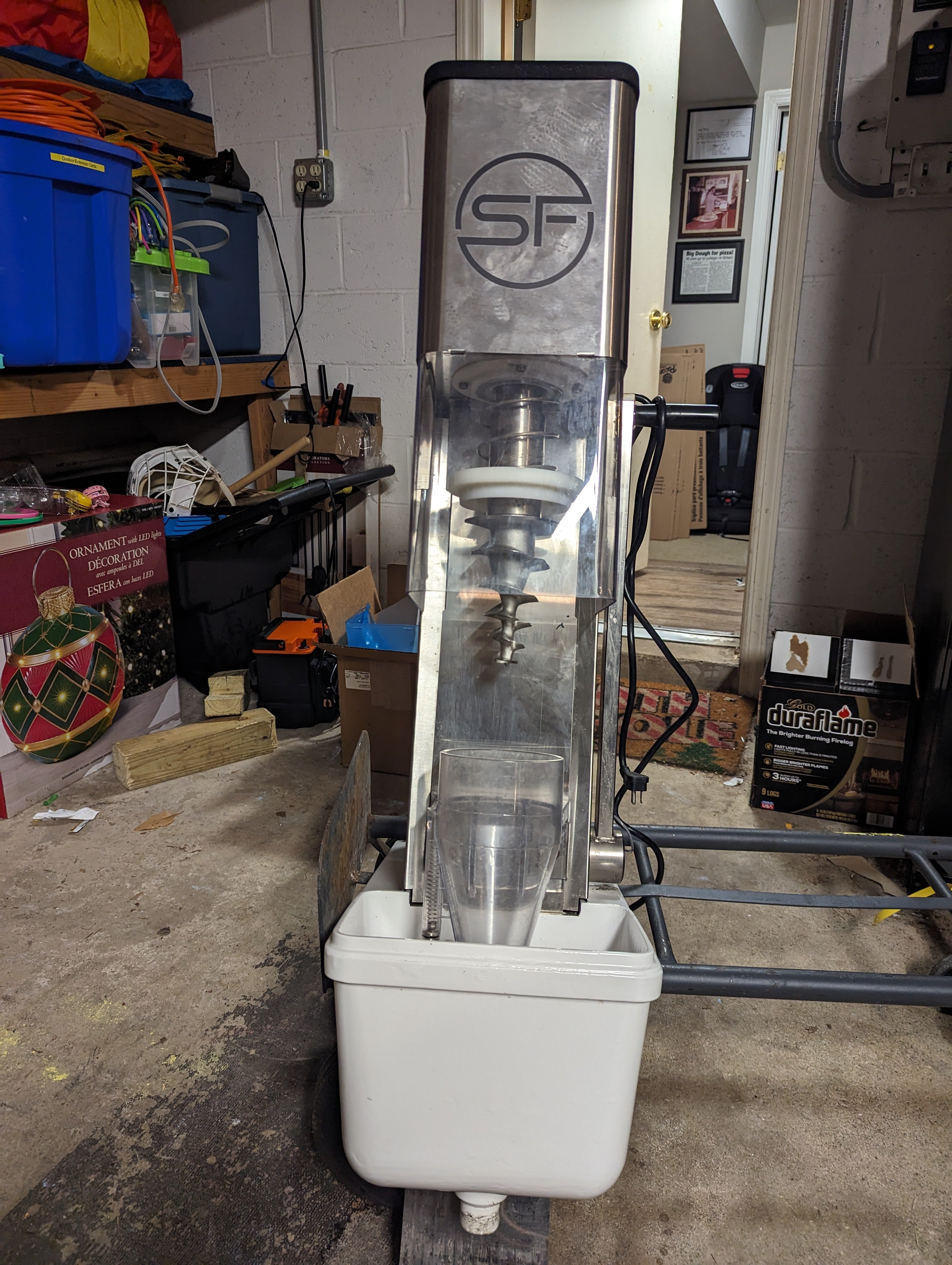 2021 Swirl Freeze Machine