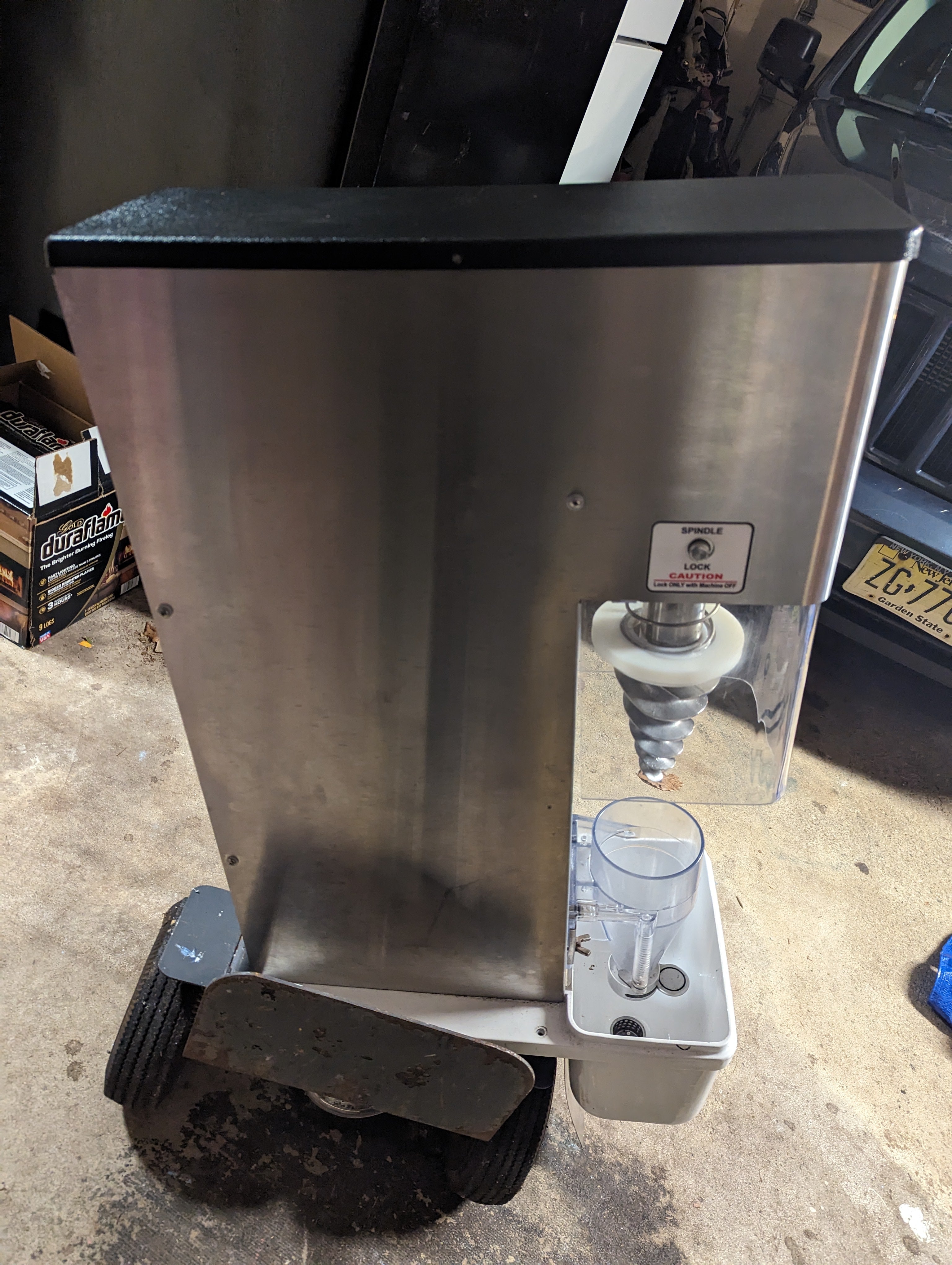 2021 Swirl Freeze Machine