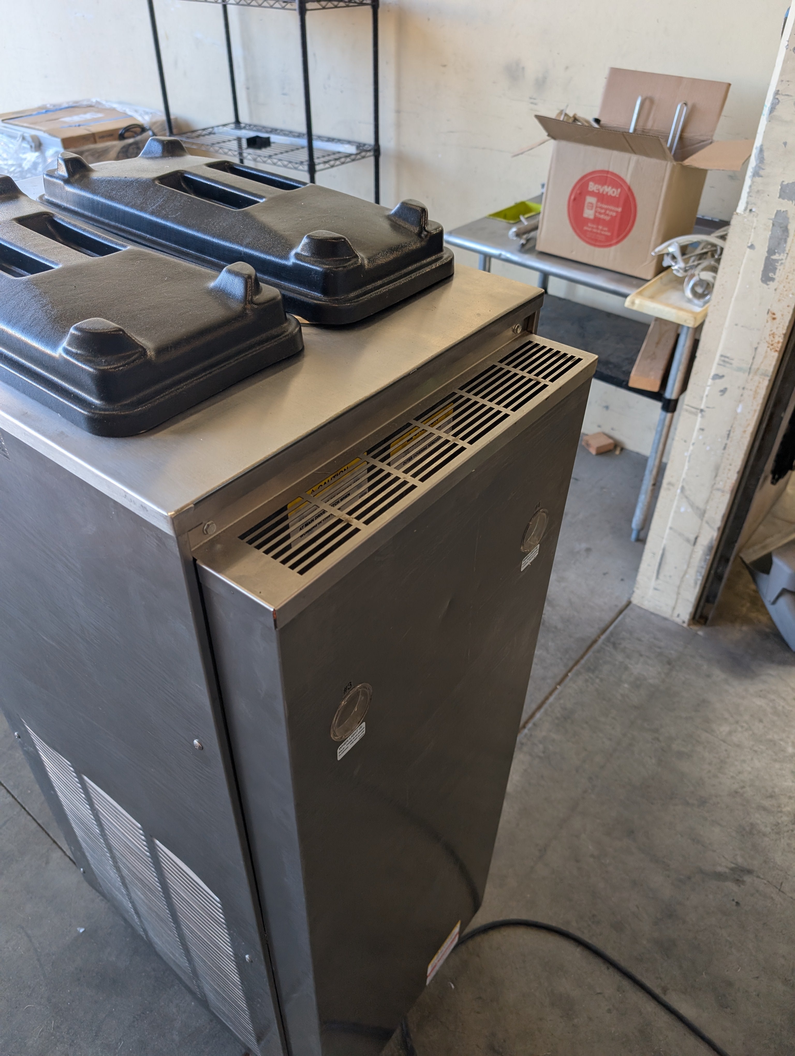 2018 Stoelting F231-3812P  1ph air refurbished