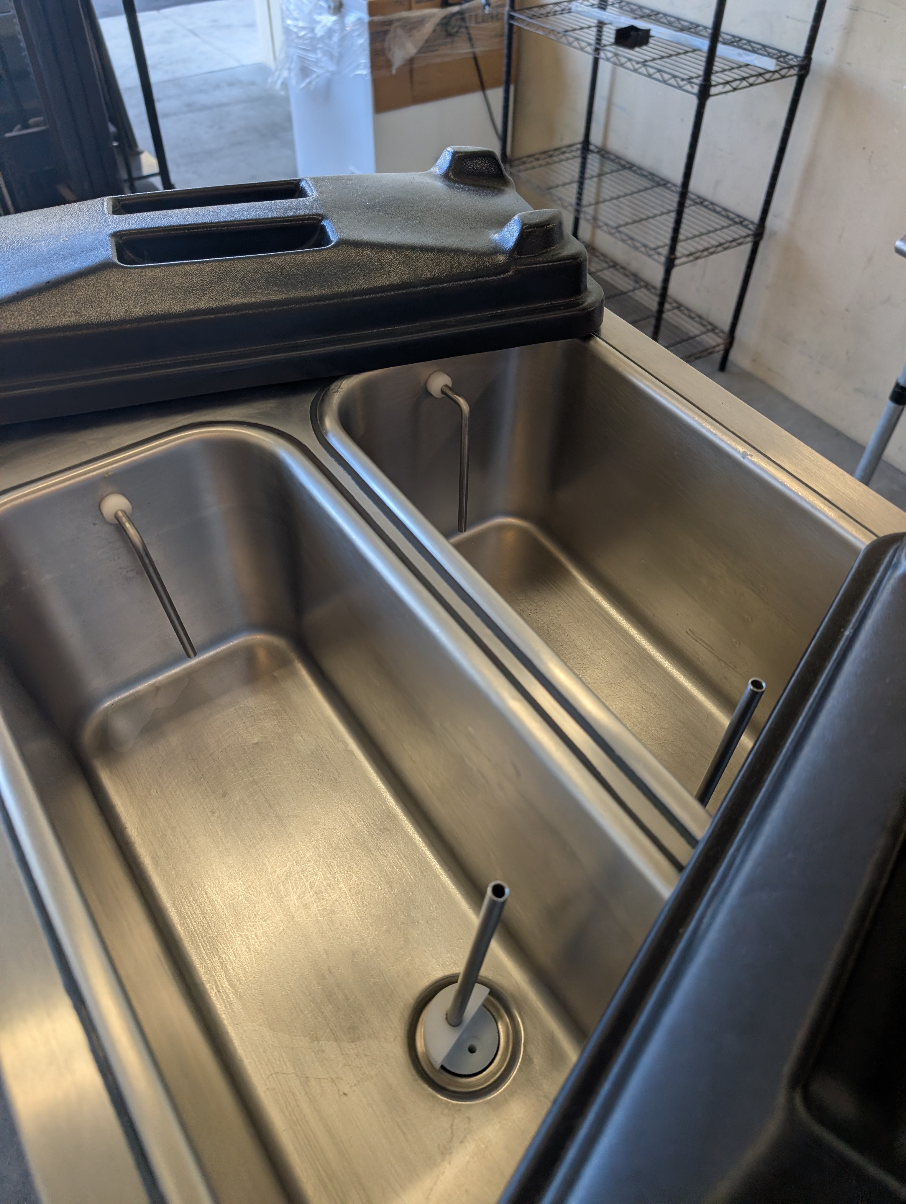 2018 Stoelting F231-3812P  1ph air refurbished