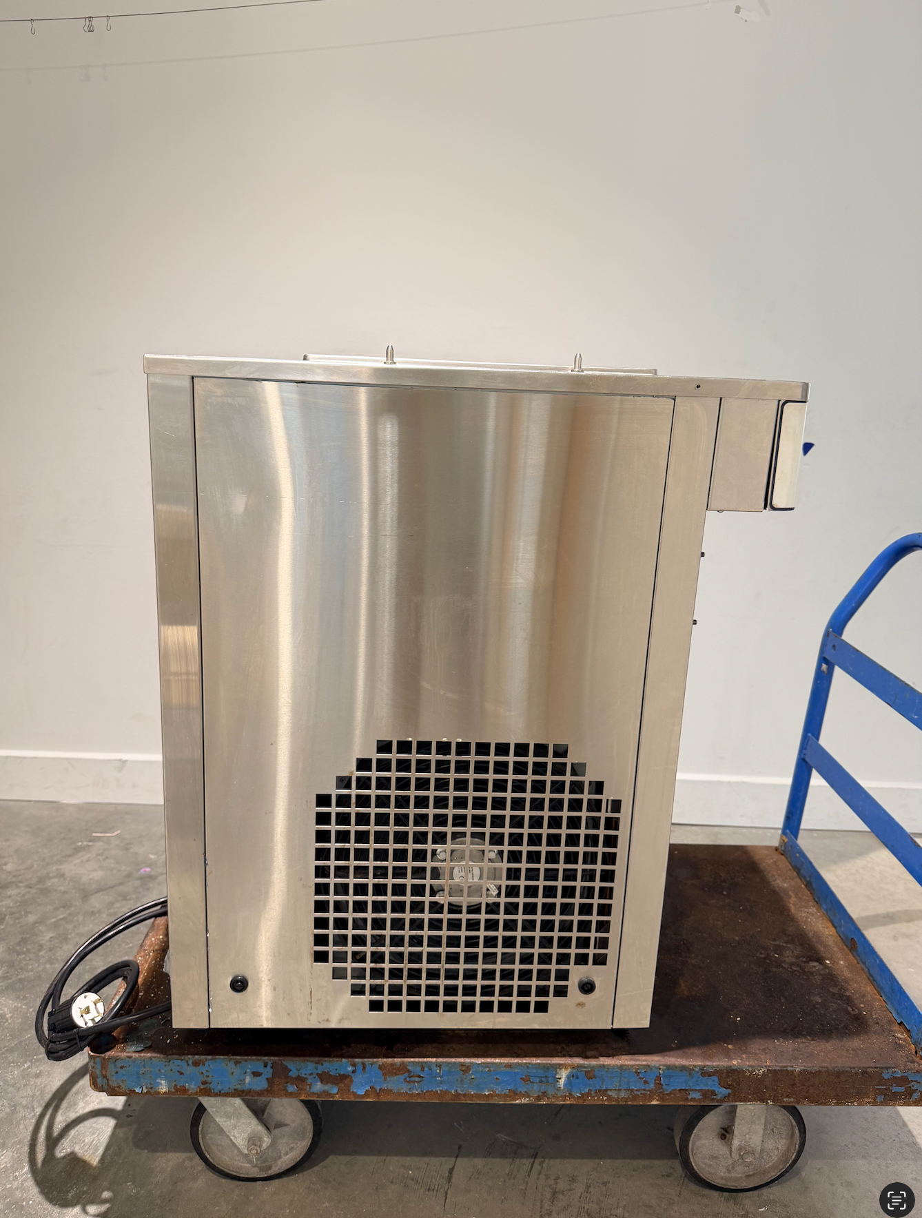 2021 Spaceman 6235-AC – Air Cooled – 1-Phase (220V) – SN: 211802