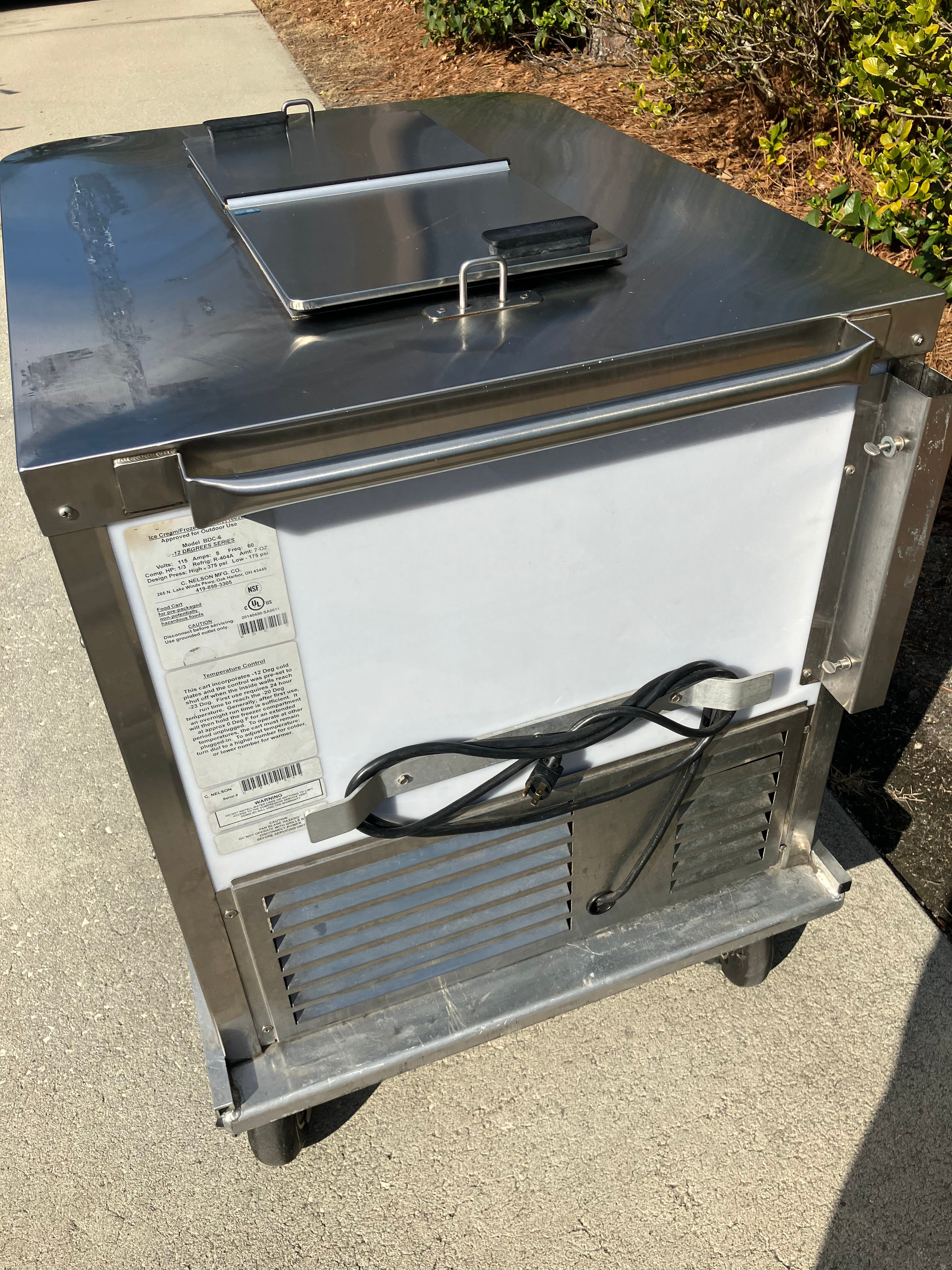 2014-Nelson-BDC6 Novelty cold plate cart