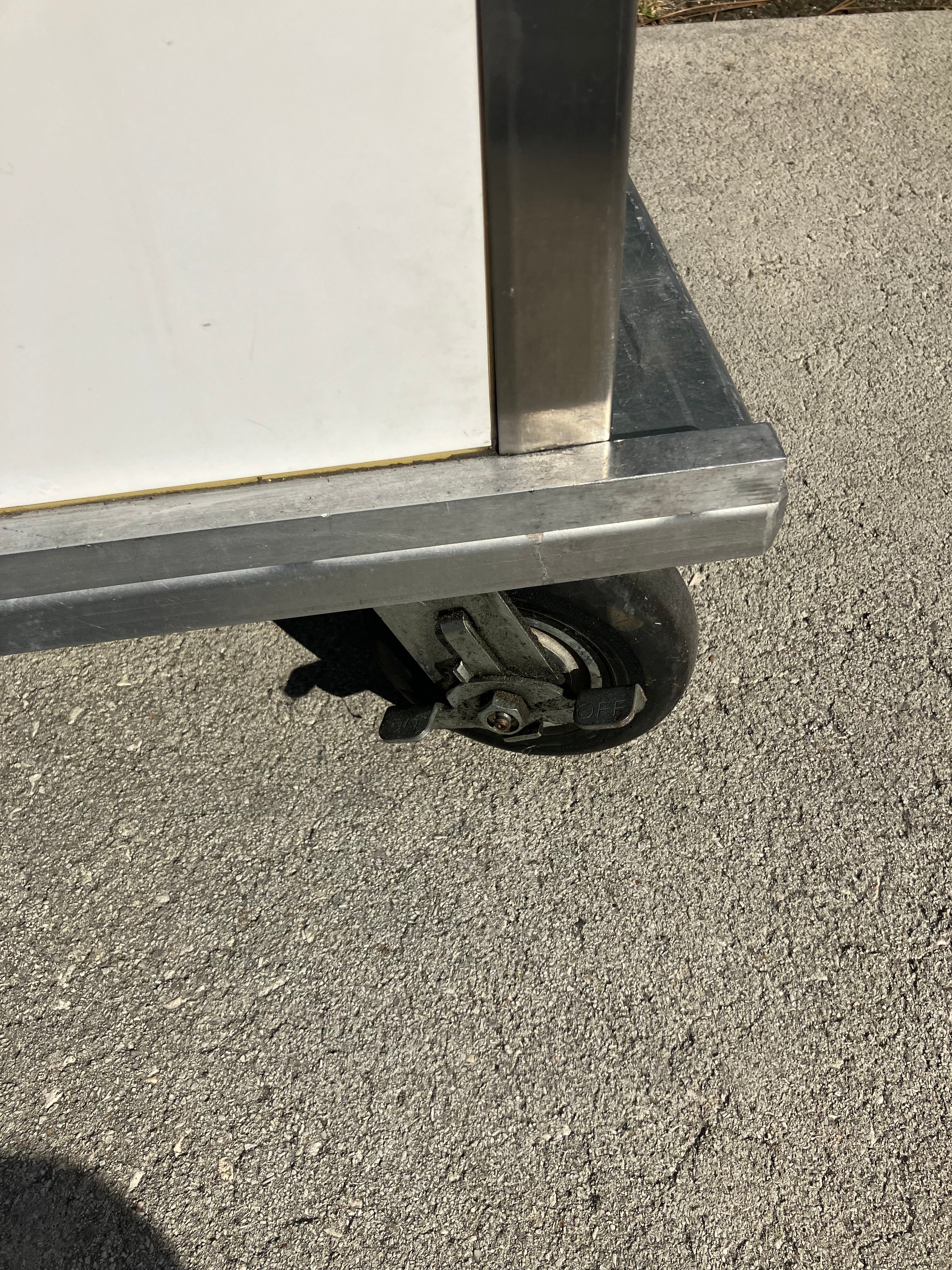 Used 2018 C.Nelson BDC6 novelty cold plate cart