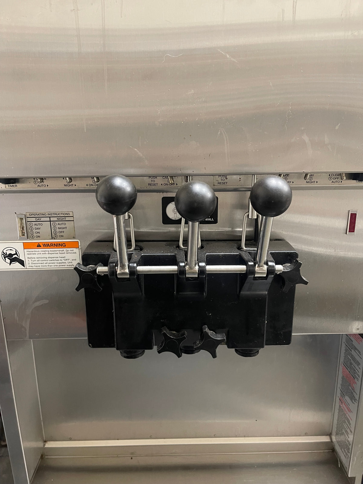 2011 Electro  Freeze 99T-RMT-132 – Water Cooled – 3-Phase (220V) – SN: B2Q725