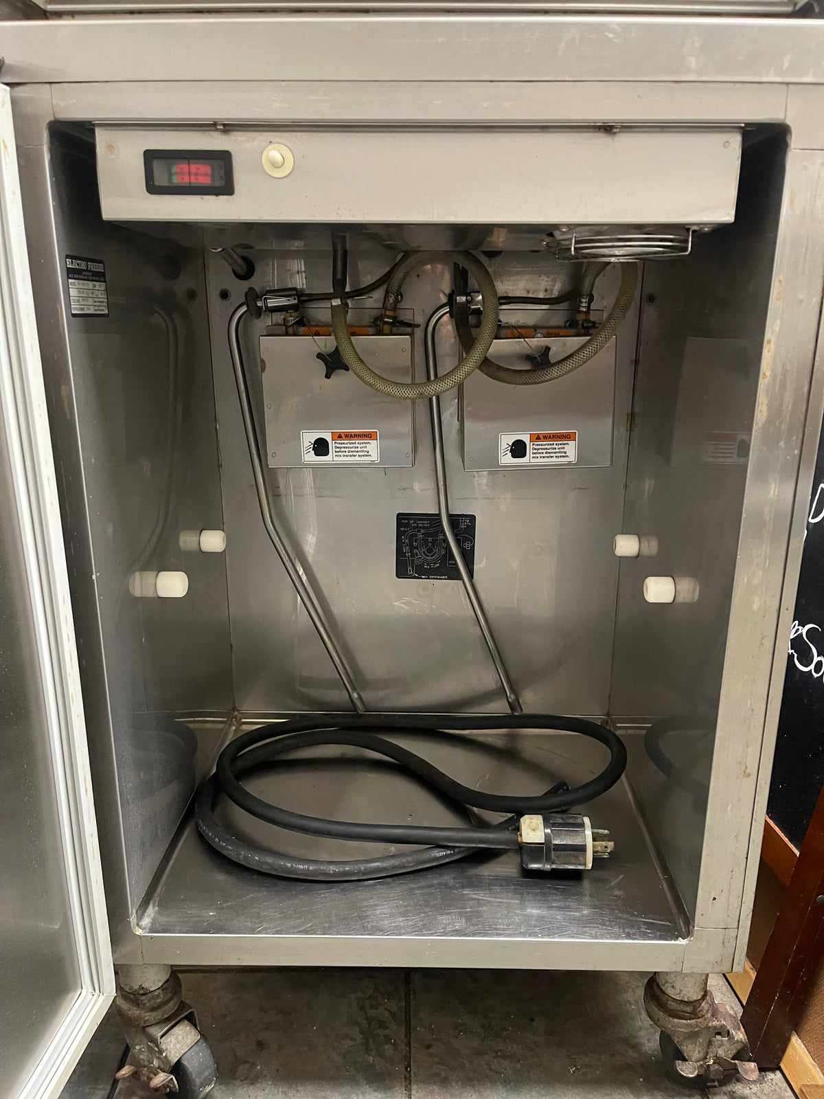 2011 Electro  Freeze 99T-RMT-132 – Water Cooled – 3-Phase (220V) – SN: B2Q725