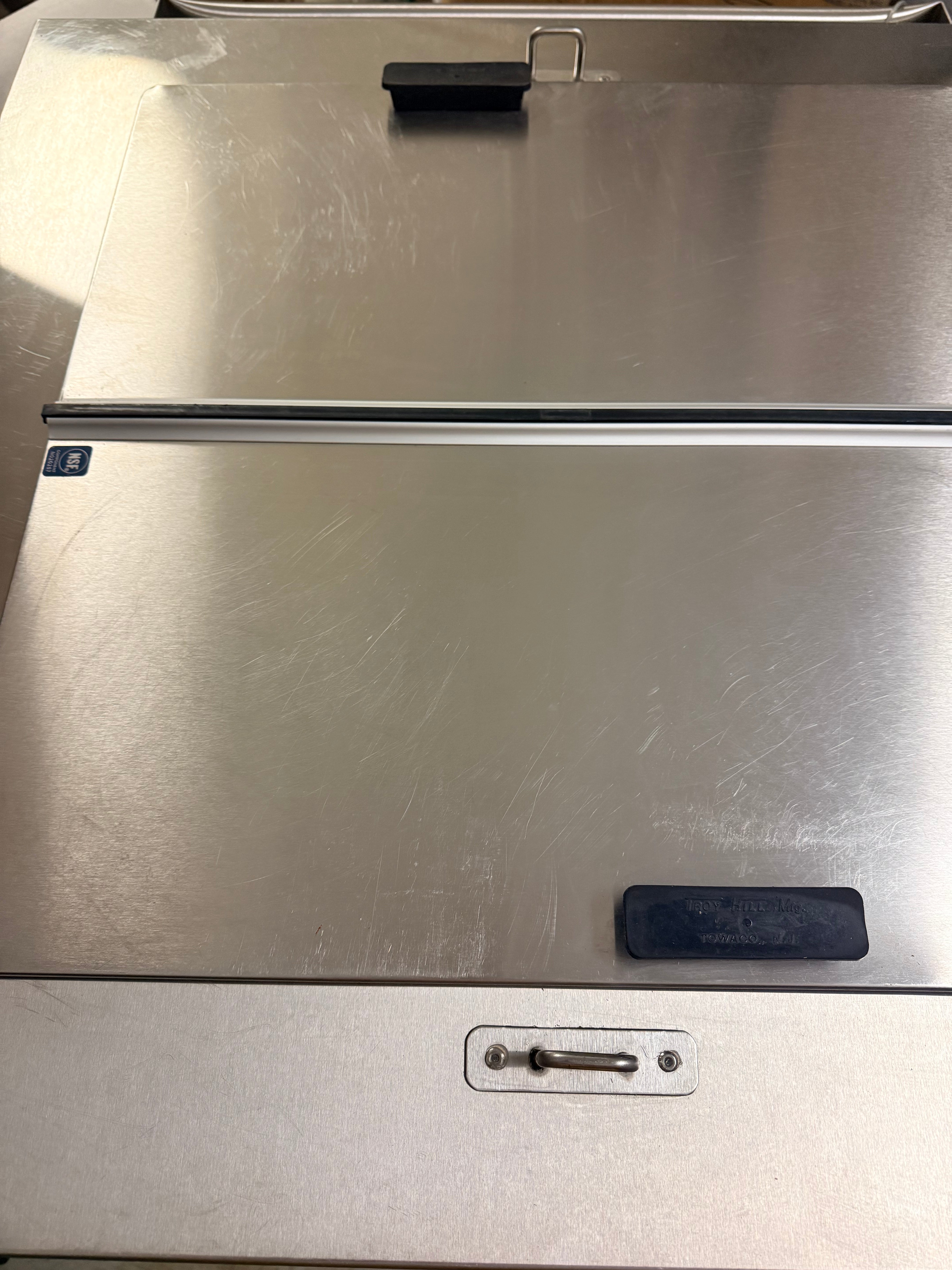 2015 Nelson C323R Raised bottom Cart with Refrigeration