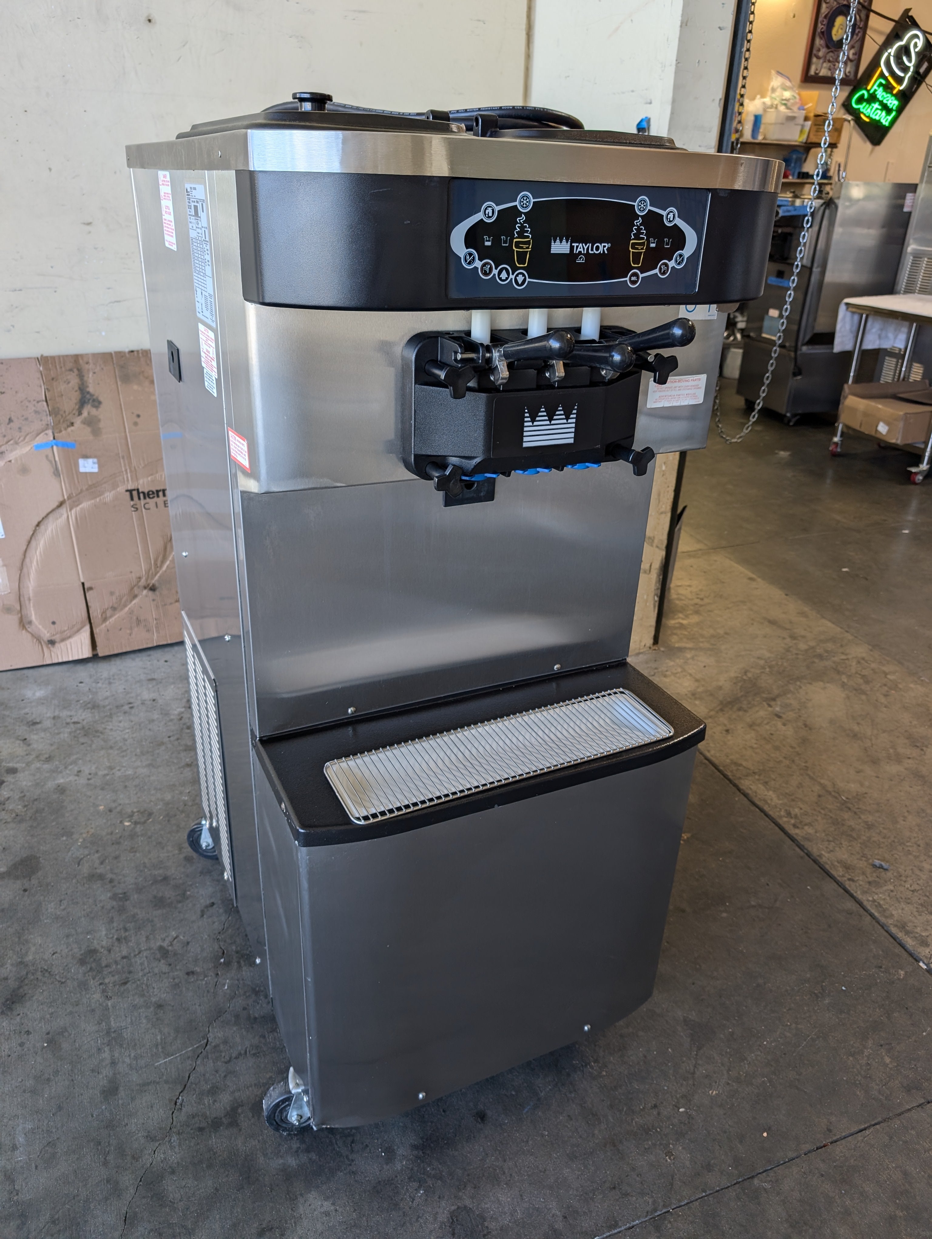 2008 Refurbished Taylor C713 3ph air cooled