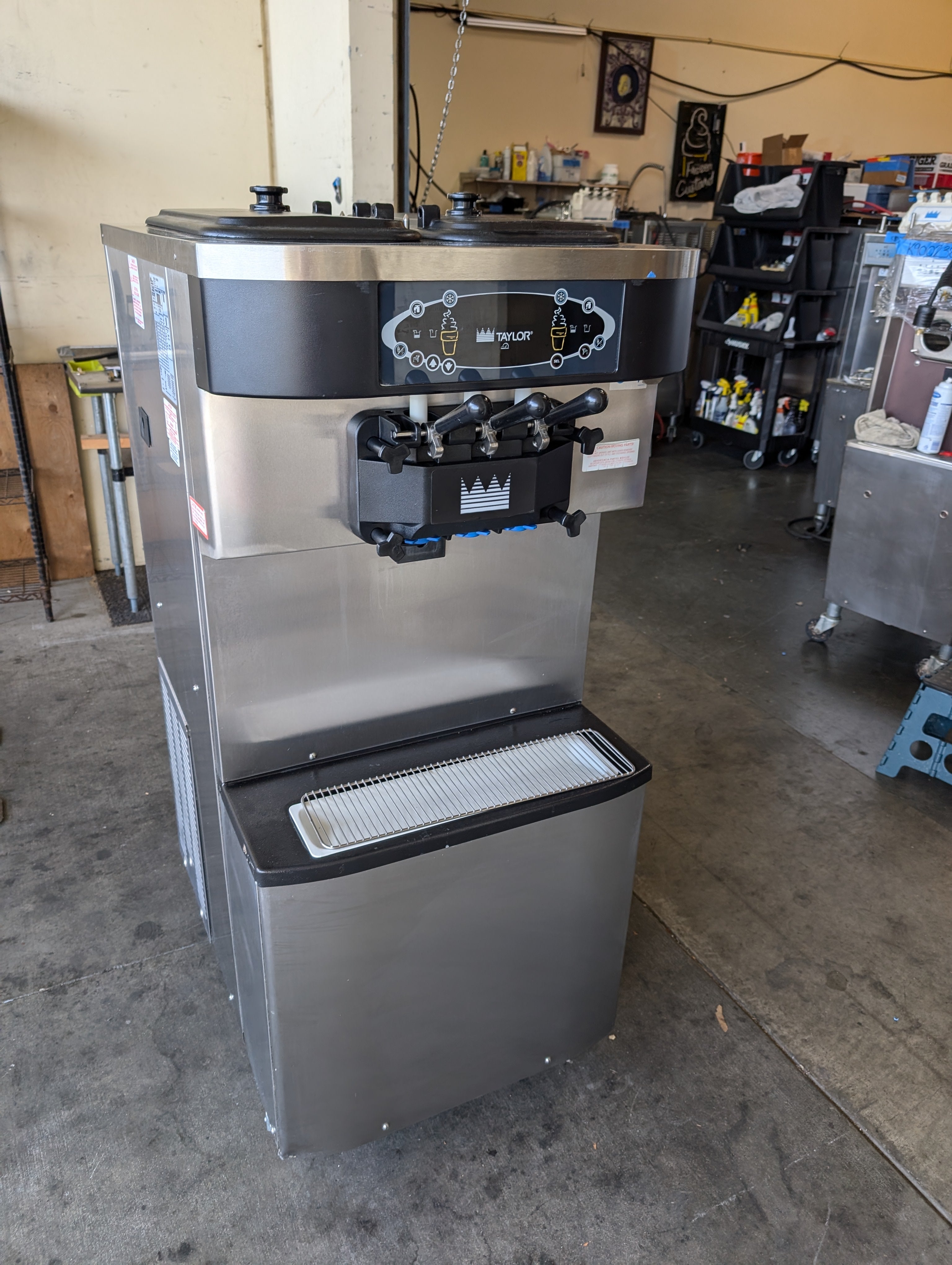 2007 Taylor C713-33 3ph air
