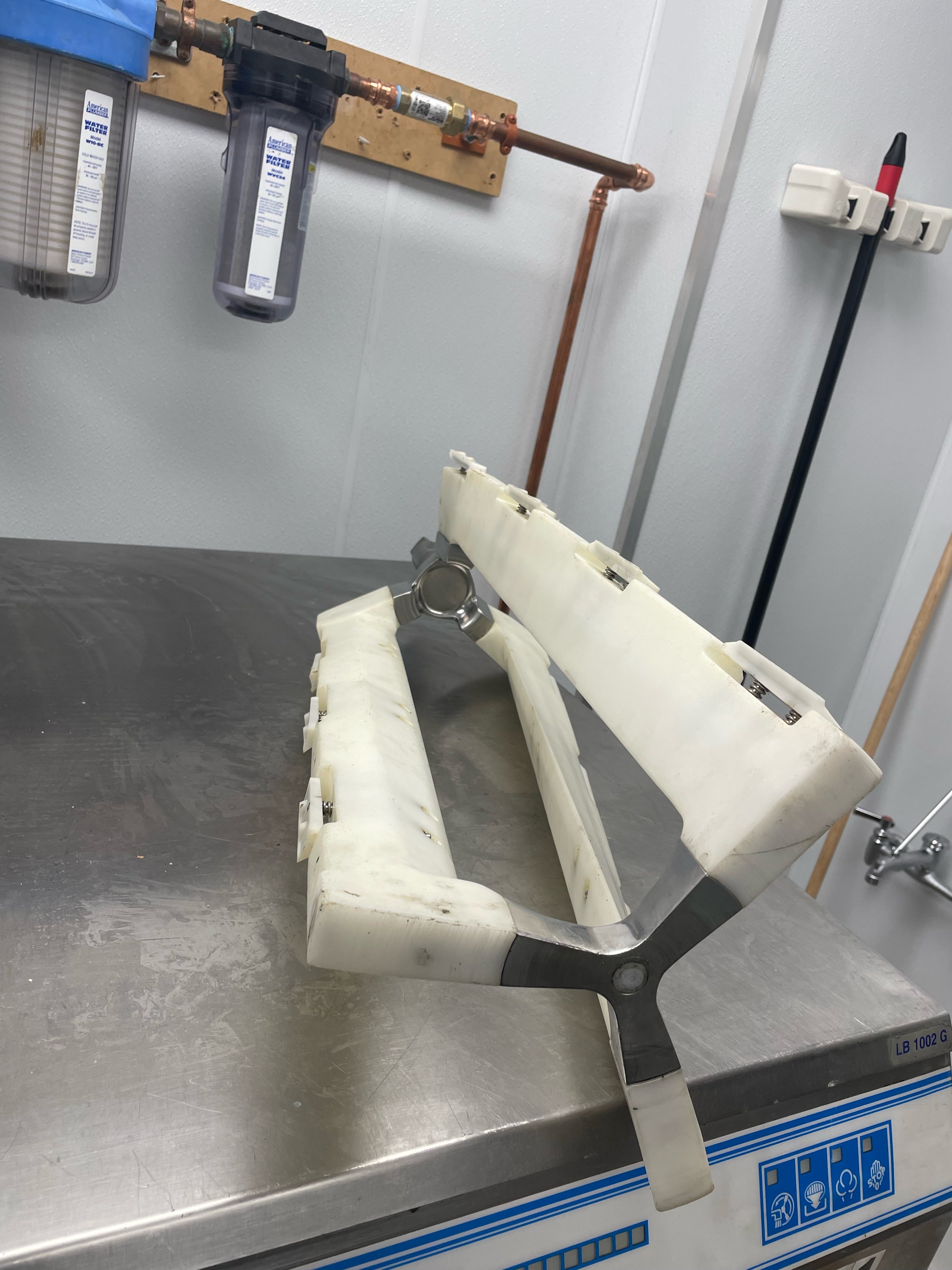Carpigiani LB1002 3ph water cooled ~40qt batch freezer