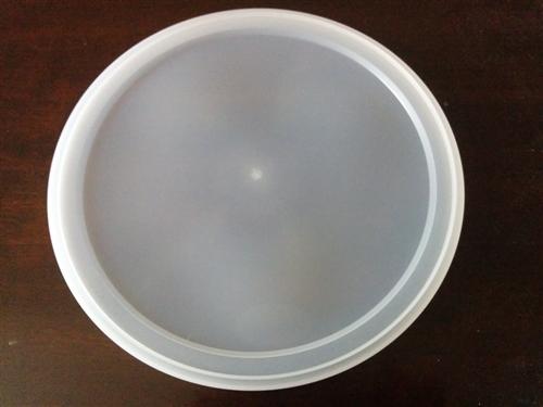 Plastic Lids (4) lids