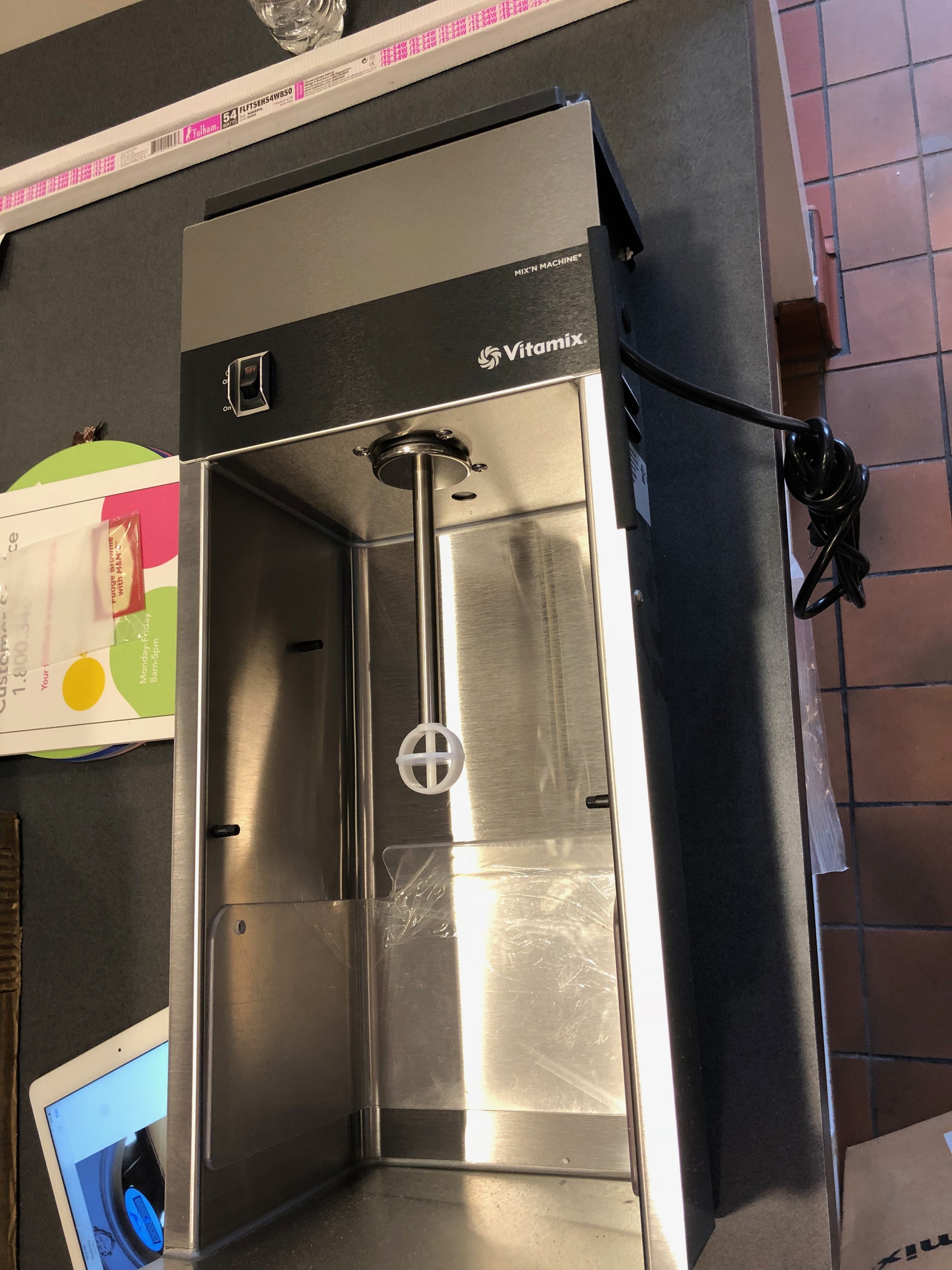 Retro Full Froyo and Ice Cream Store with 5 Stoelting Machines